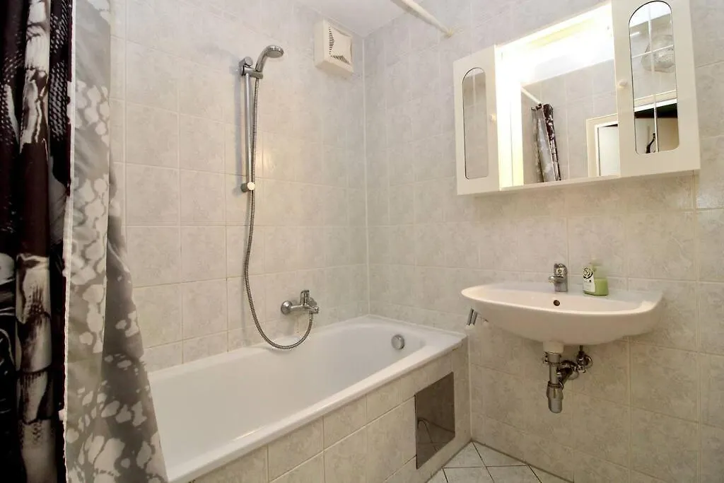 Cozy Apartment Free Parking Vienna Austria
